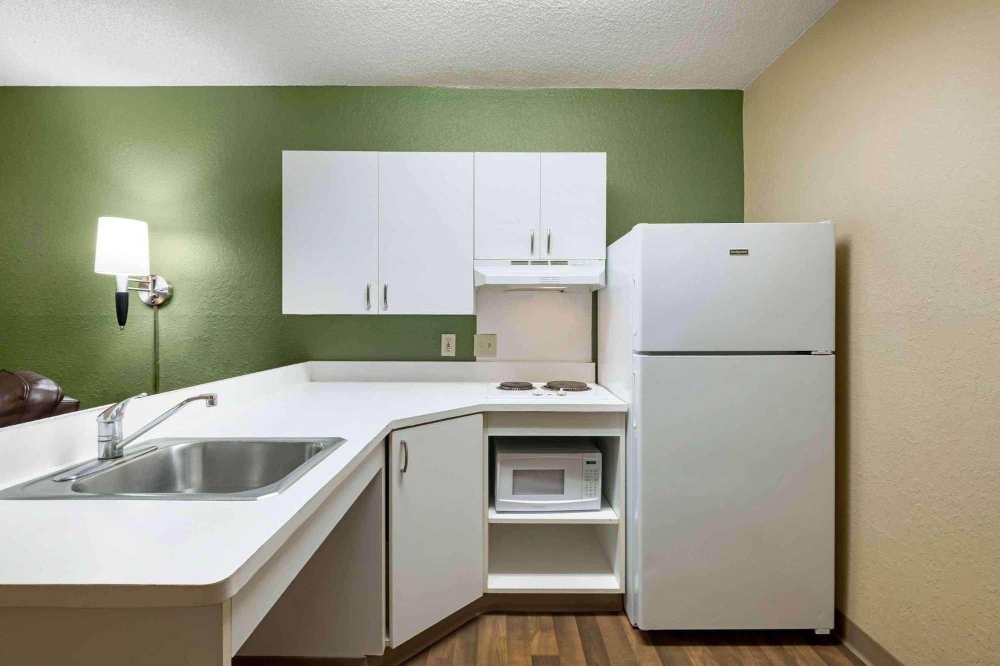 Extended Stay America Select Suites - Jacksonville - Lenoir Avenue East Bagian luar foto