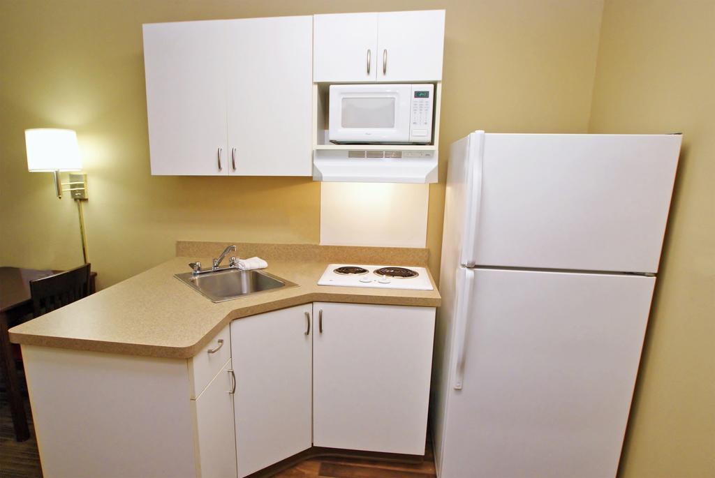 Extended Stay America Select Suites - Jacksonville - Lenoir Avenue East Bagian luar foto